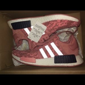 Women’s NMD R1’s
